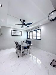 Blk 209 Yishun Palm Spring (Yishun), HDB 5 Rooms #612688961